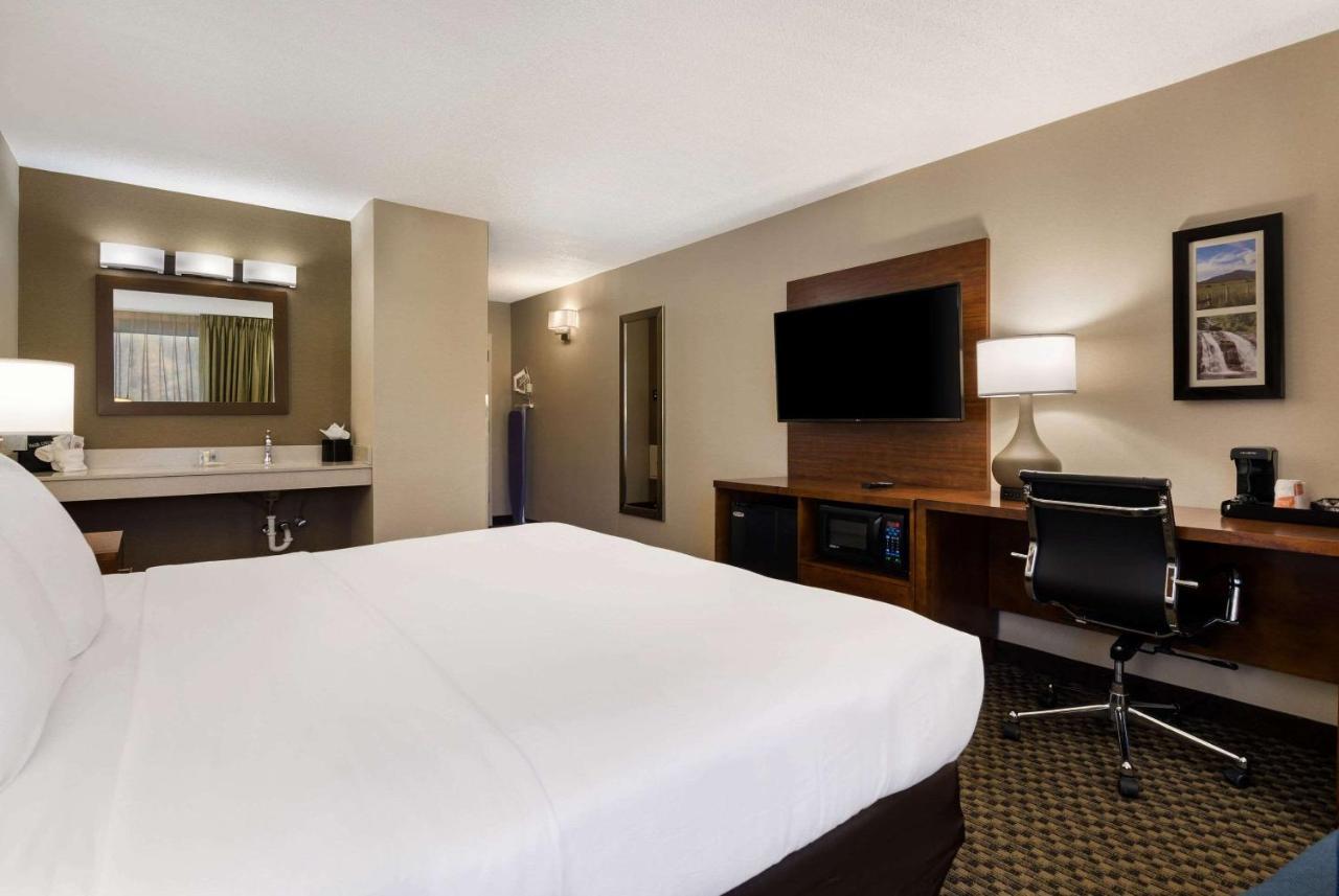 Comfort Inn Virginia Horse Center Lexington Esterno foto