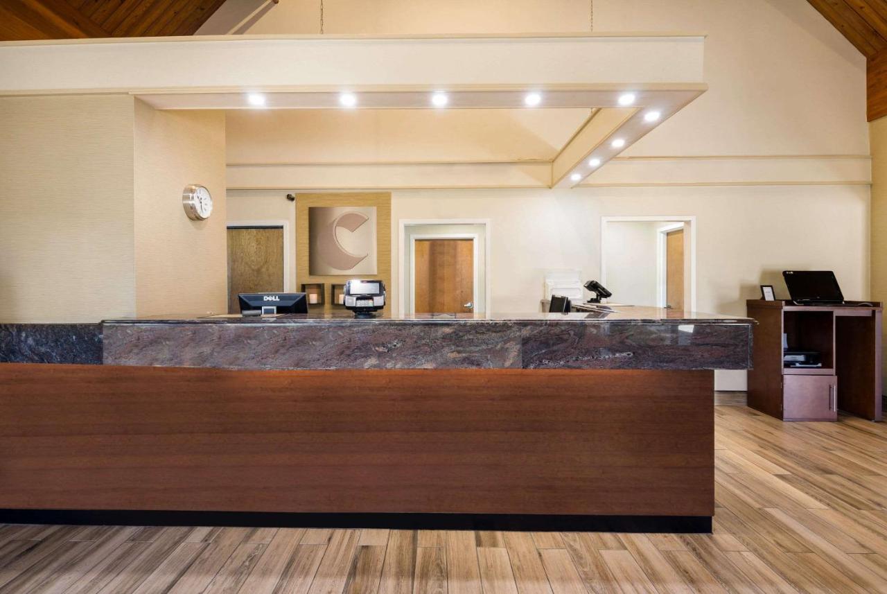 Comfort Inn Virginia Horse Center Lexington Esterno foto